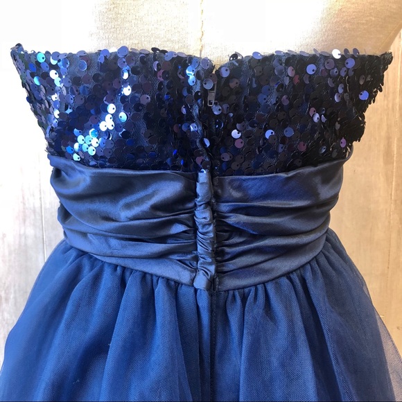 Navy blue SPEECHLESS dress - Picture 4 of 6